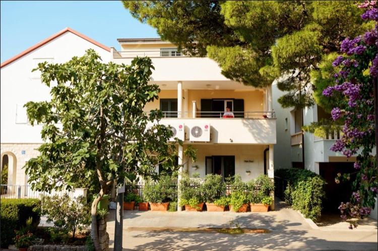 Hotel Vila Doris Baška Voda Exteriér fotografie