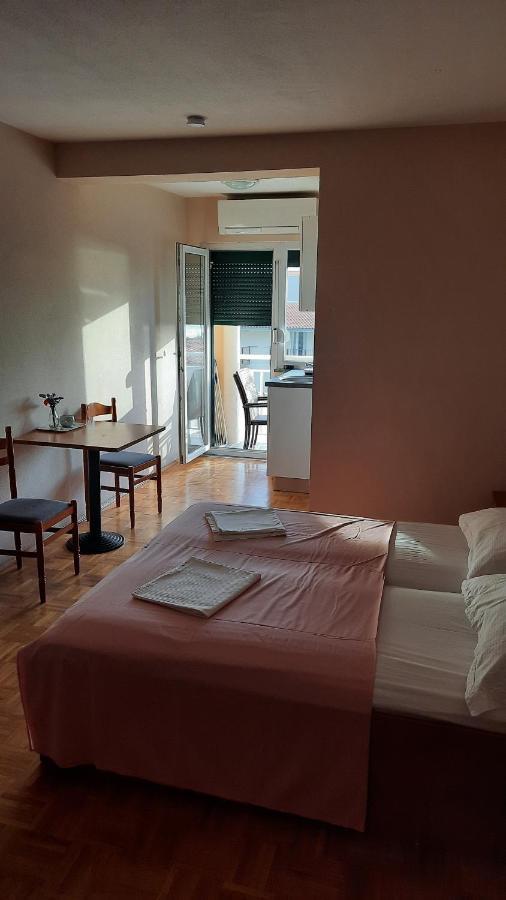 Hotel Vila Doris Baška Voda Exteriér fotografie
