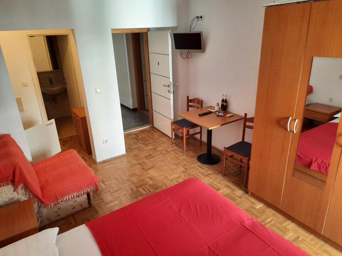 Hotel Vila Doris Baška Voda Exteriér fotografie